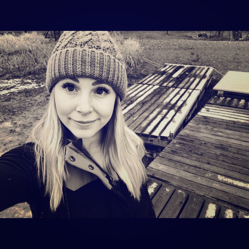 Meet your Posher, Cara